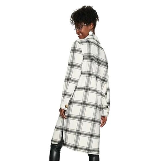 So midi length, black and white plaid shirt, jacket, size extra small - Picture 2 of 8